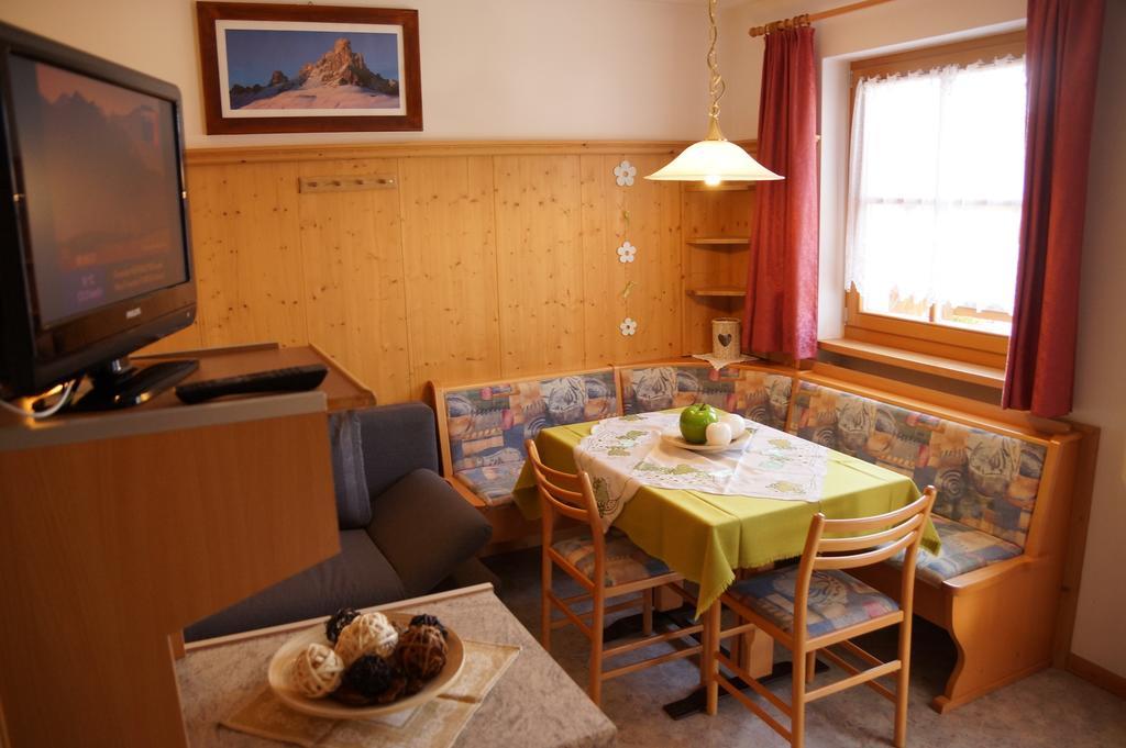 Gasthof La Pli Apartments San Vigilio Di Marebbe Eksteriør bilde